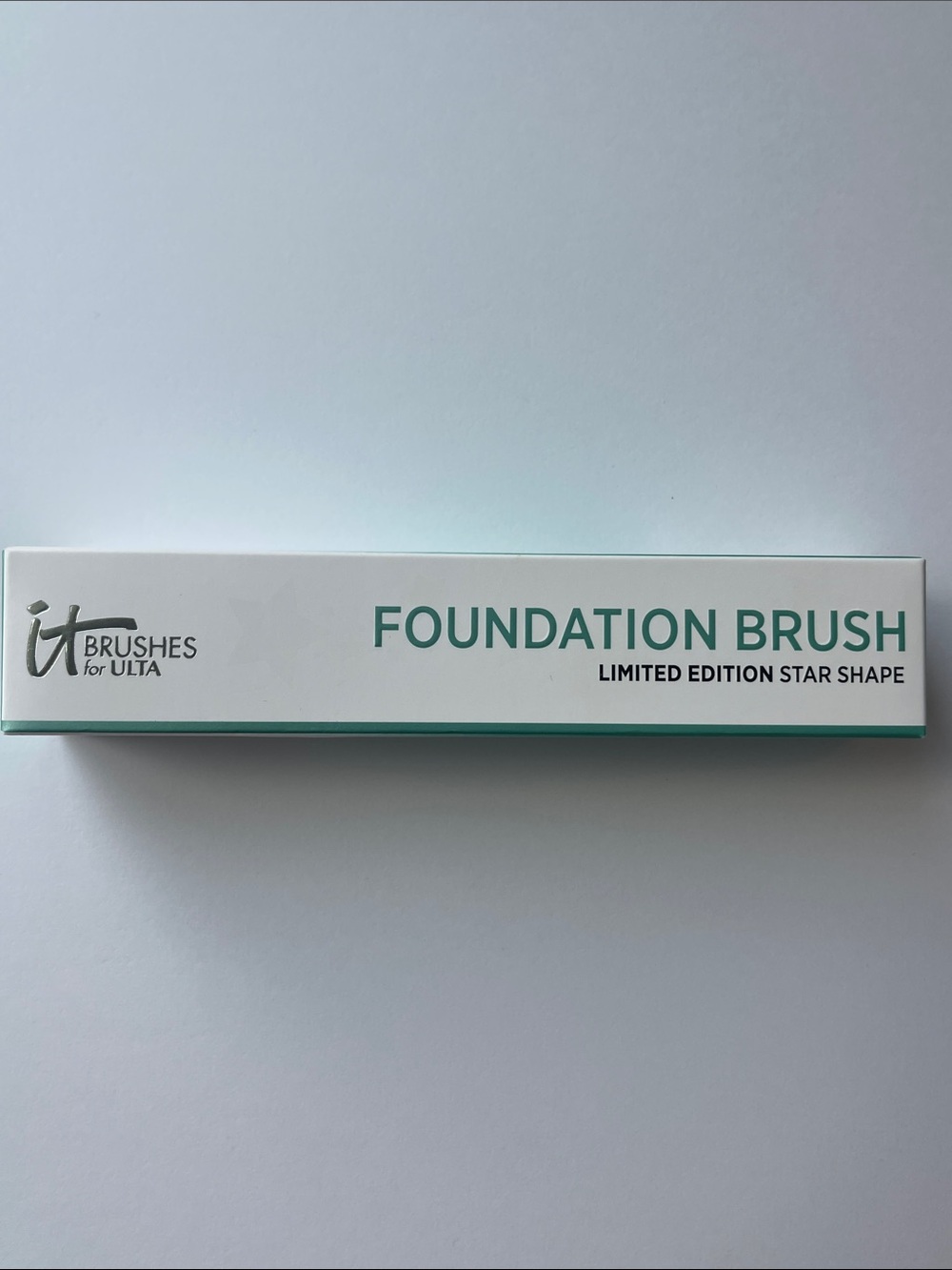 IT Brushes for Ulta Limited Edition Star Foundation Brush - Teal Accents NIB